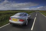 Aston Martin V12 Vanquish 2001 года (UK)
